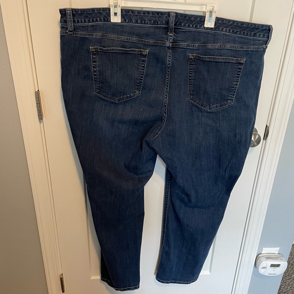 St. John’s Bay 28W plus Size Women’s Straight leg Jeans - Picture 2 of 4